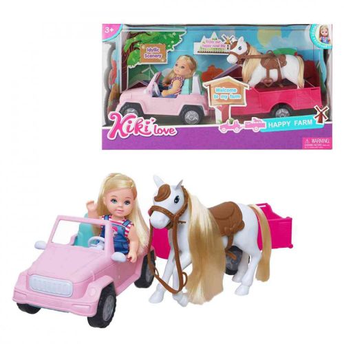 Kiki Love Baba autóval, póni szállítóval