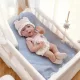 Baby Doll - Hagyományos baba, üvegszemű, ruhával és kiegészítőkkel