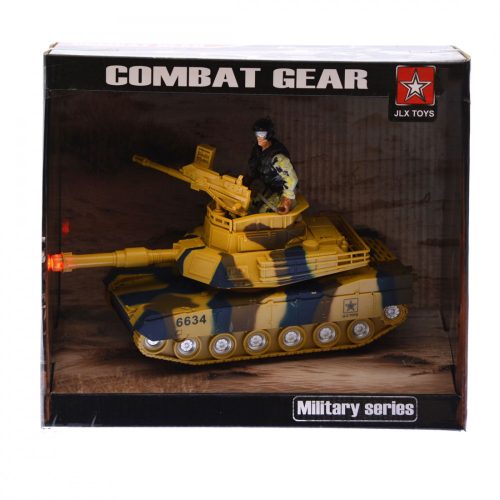 Combat Gear elemes tank figurával