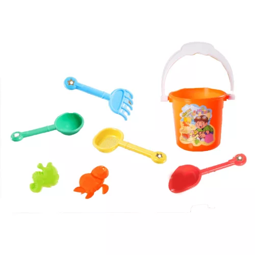 Homokozó szett – vödörrel, eszközökkel és formákkal (10x11 cm)
