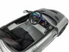 Mercedes SLS elektromos autó, magas fényû ezüst karbonnal
